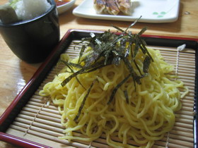 HIYASHI@LEKKU.jpg