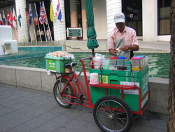 ICE YATAI.jpg
