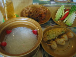 KAO CHEE.jpg