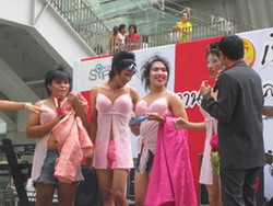 OKAMA SHOW250-2.jpg