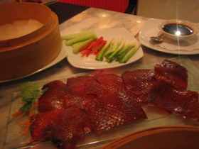 PekkingDug@Monkeys.jpg