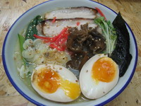 TONKOTSU.jpg
